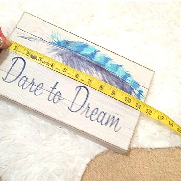 "Dare to Dream" Wooden Sign home decor - Picture 4 of 6